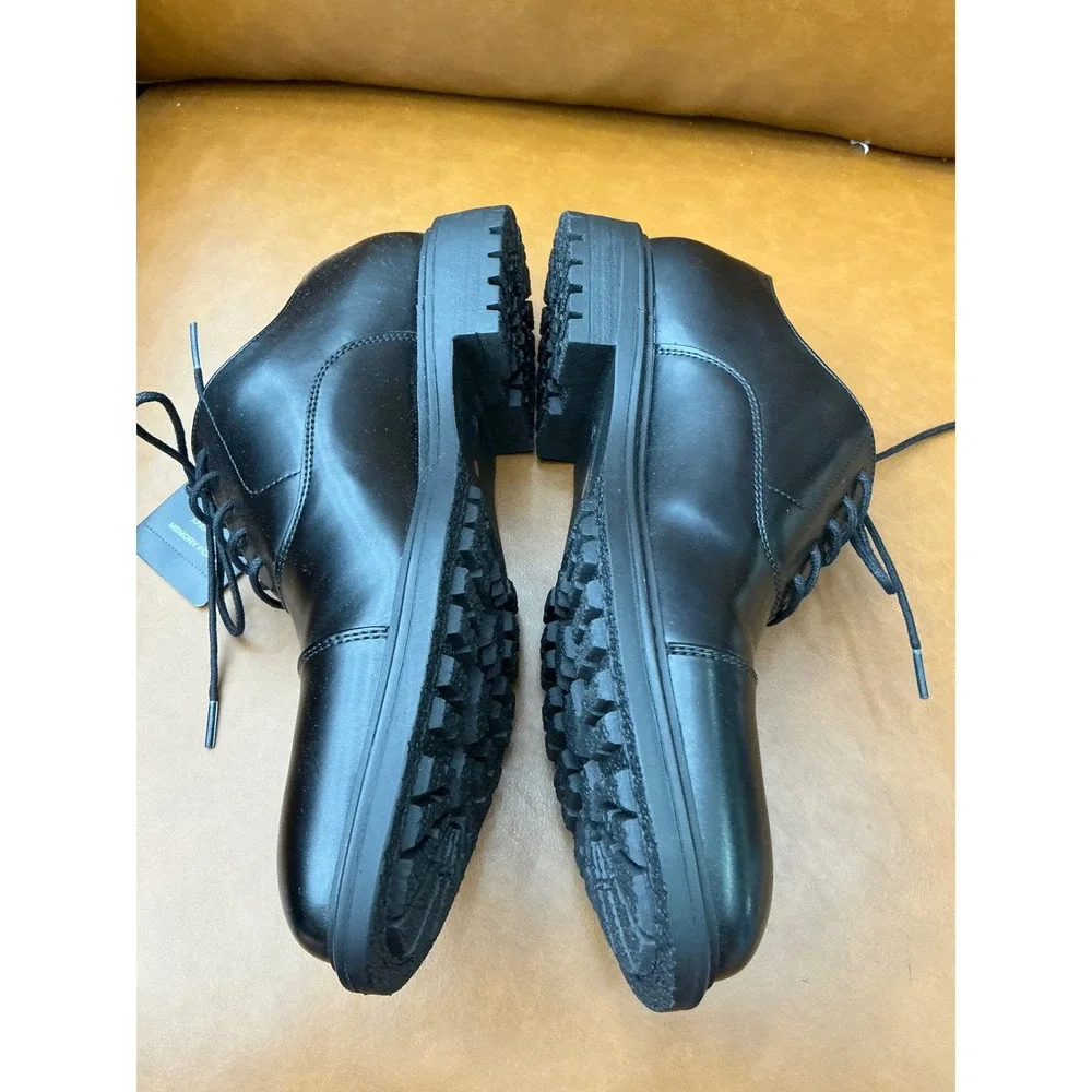 J. Ferrar Dyne Oxford Shoes Mens 7 Black New Cap Toe Memory Foam Lug Sole